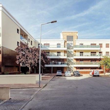 Charmoso Apartamento Sacavém Екстериор снимка