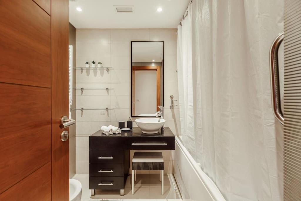 Charmoso Apartamento Sacavém Екстериор снимка